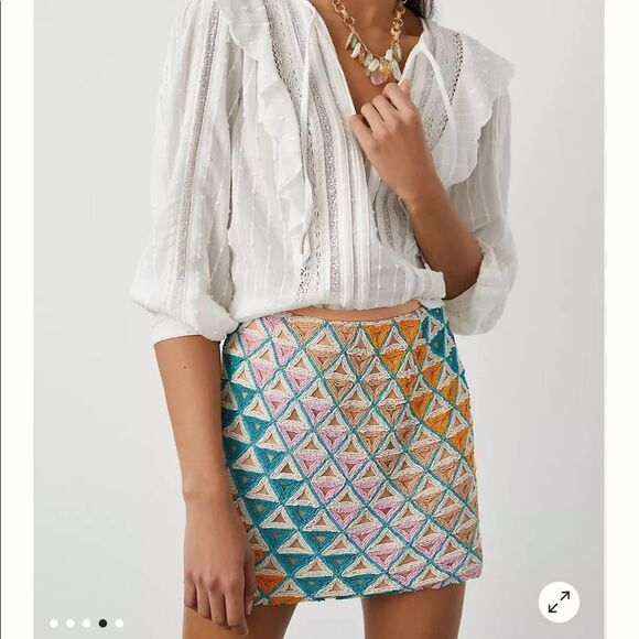 NWT Anthropologie Walter Baker Slim Hand-Beaded Mini Skirt Size 4 B-1321 - Picture 5 of 7